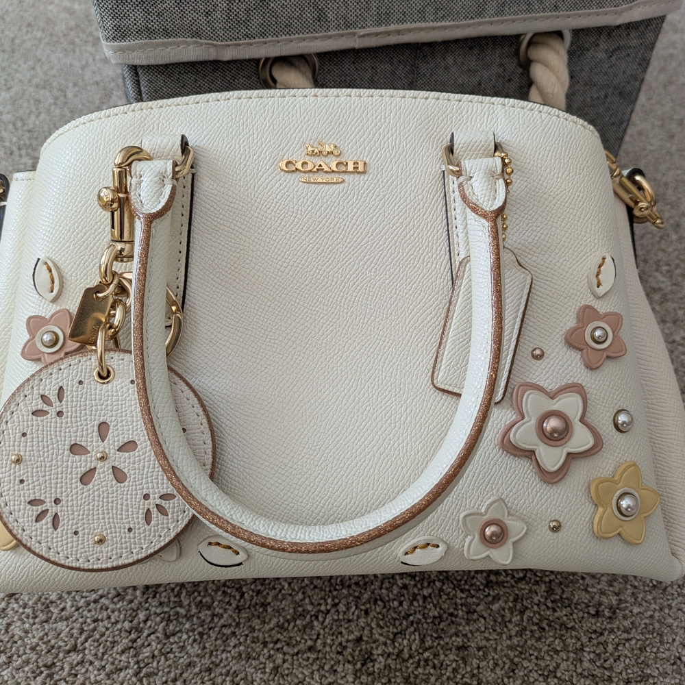 Coach White Floral Embellished Women's Bag (F28974)